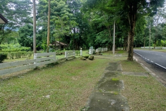 สระว่ายน้ำและบรรยากาศโครงการ The Park Adventure Land ระยอง